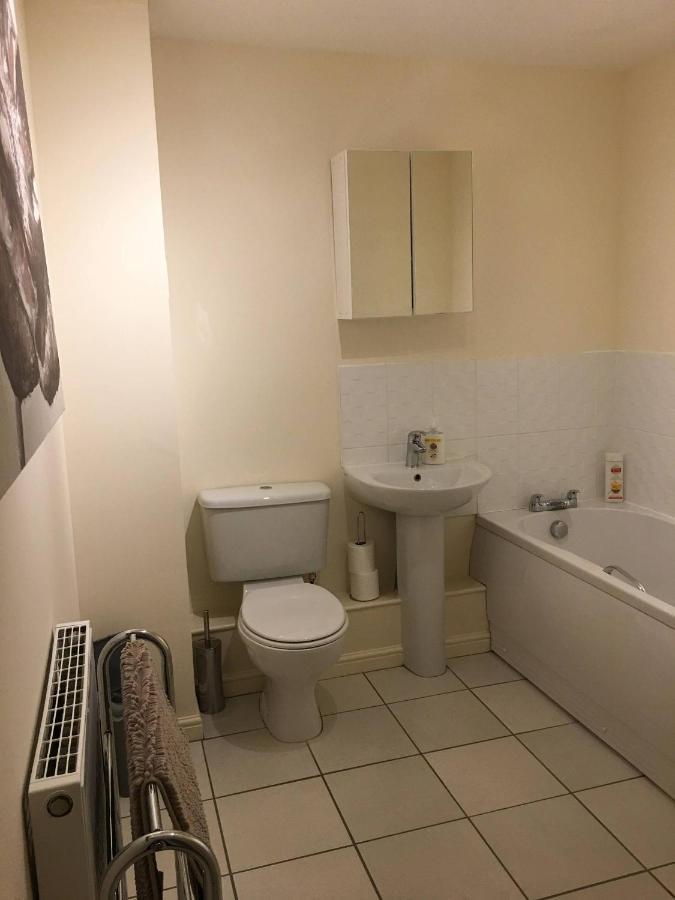 Penthouse Apartment On The River - 65 Skipper Way 성니오츠 외부 사진